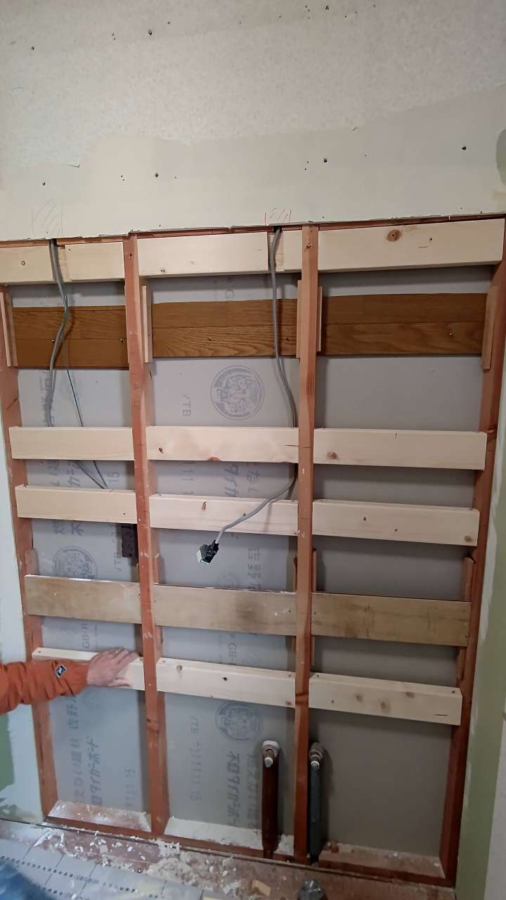 いつもお願いしている大工さんです。